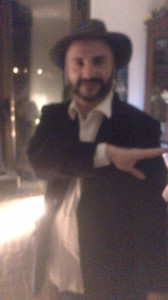 sonyxperia 224 ¡Un rabino haciendo La Quenelle!